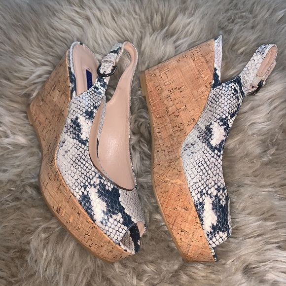 NEW  Stuart Weitzman python printed Jean wedge - Picture 3 of 9